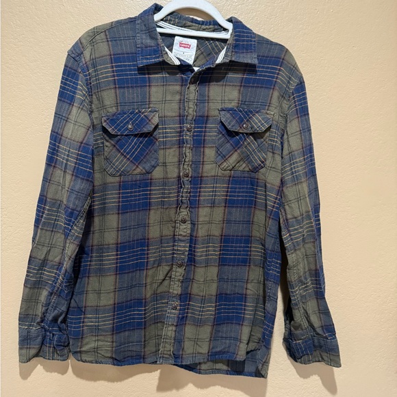 Levi's Other - Men’s Cotton Levi's Olive and Navy Plaid Shirt size M